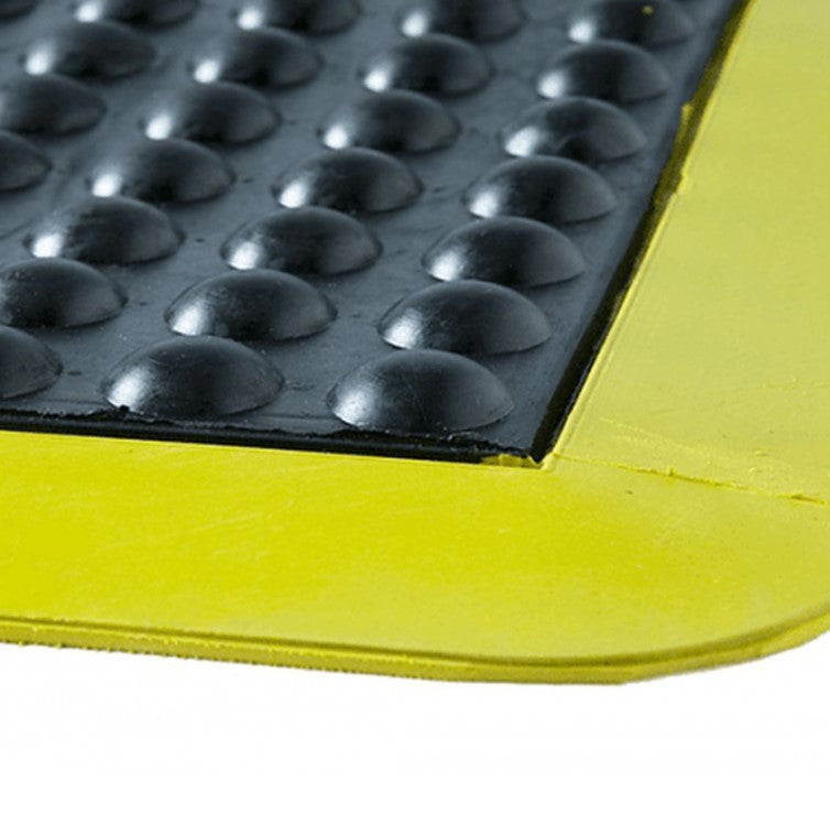 BUBBLE MAT WITH YELLOW BORDERS 600X900MM